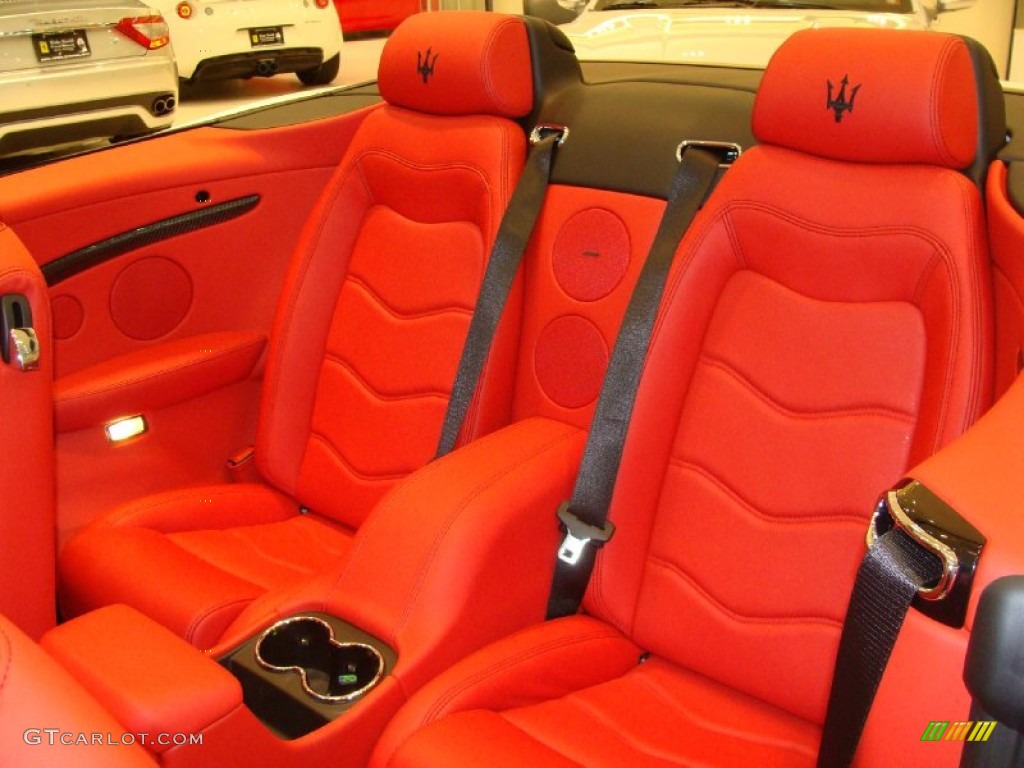 Rear passengers seats in Rosso Corallo 2012 Maserati GranTurismo Convertible GranCabrio Sport Parts