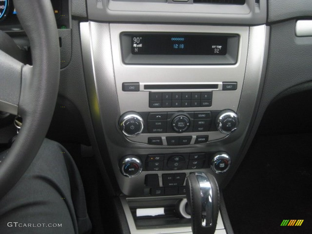 2012 Ford Fusion Hybrid Controls Photo #56849111