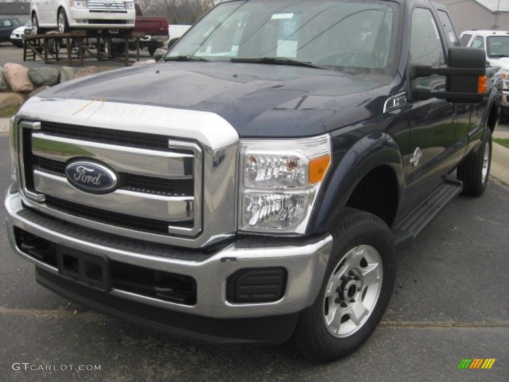 Dark Blue Pearl Metallic Ford F350 Super Duty