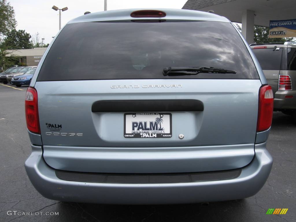 2005 Grand Caravan SE - Butane Blue Pearl / Medium Slate Gray photo #6