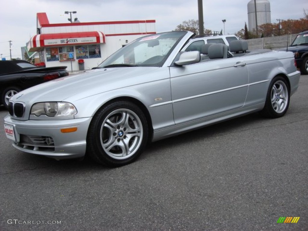 2002 3 Series 330i Convertible - Titanium Silver Metallic / Grey photo #2
