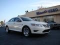 White Platinum Metallic Tri-Coat - Taurus Limited AWD Photo No. 2