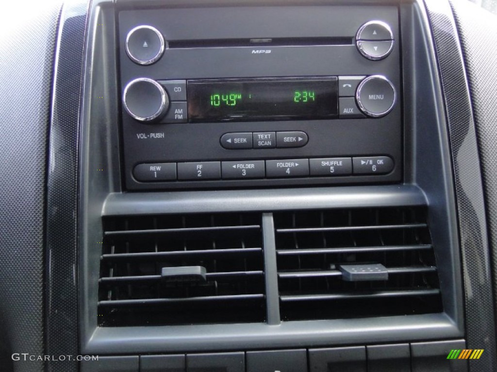 2009 Ford Explorer XLT Audio System Photo #56853419