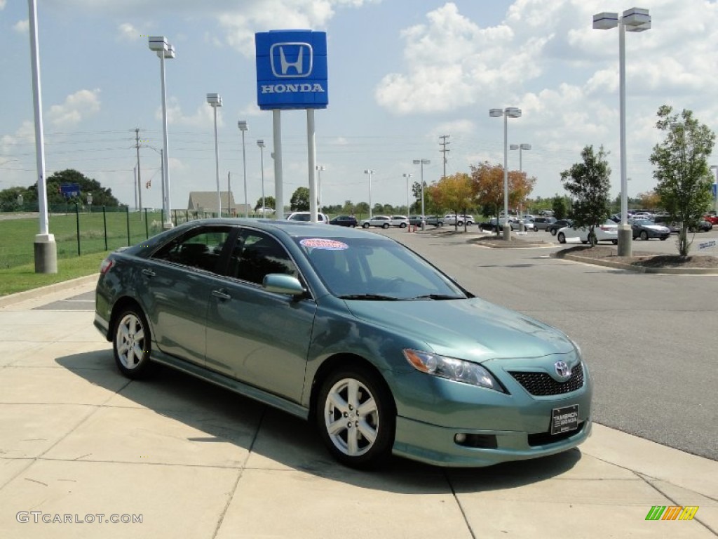 2009 Camry SE - Aloe Green Metallic / Charcoal photo #2