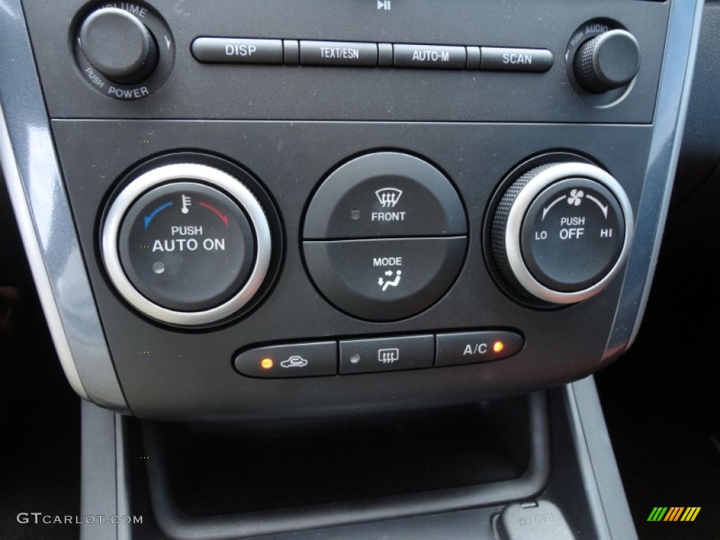 2010 Mazda CX-7 i Sport Controls Photo #56856521