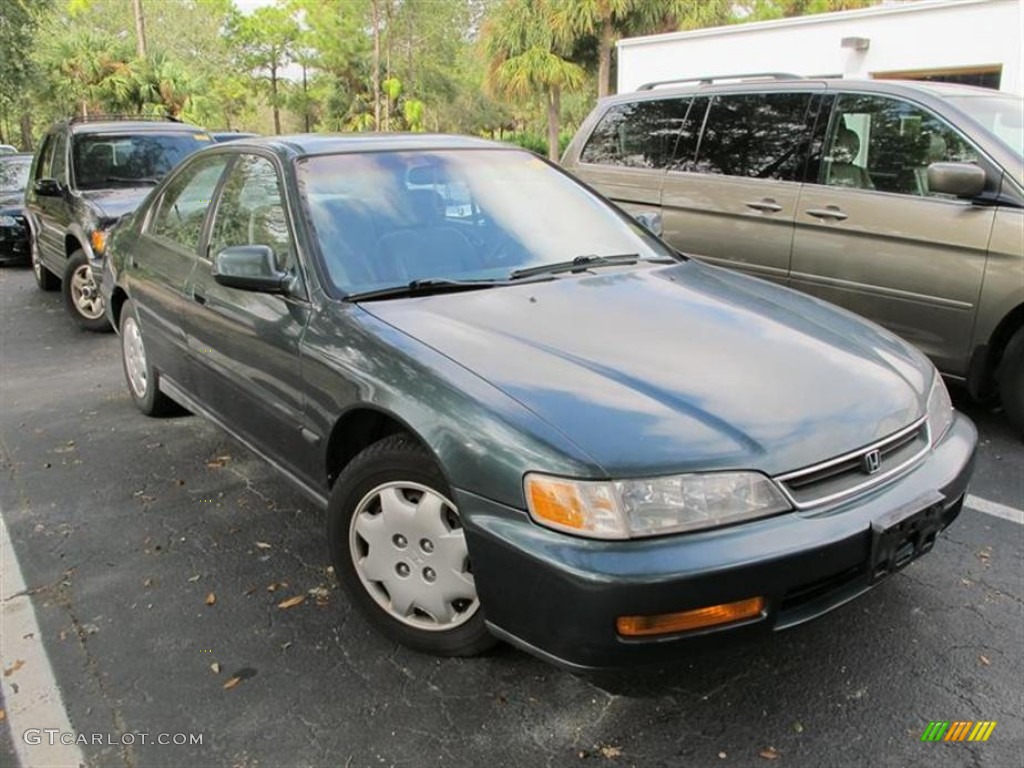 1996 Accord LX Sedan - Dark Eucalyptus Green Pearl Metallic / Gray photo #1