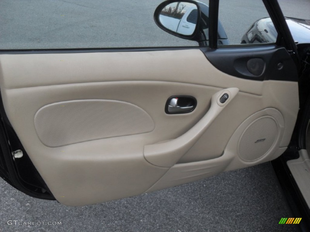 2003 Mazda MX-5 Miata LS Roadster Parchment Door Panel Photo #56859554