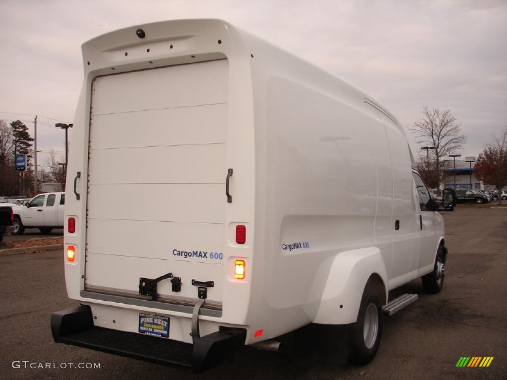 Summit White 2009 Chevrolet Express Cutaway 3500 CargoMax 600 Exterior Photo #56859743