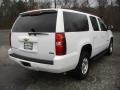 Summit White - Suburban LT 4x4 Photo No. 4