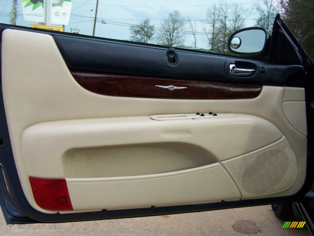 2002 Chrysler Sebring Limited Convertible Sandstone Door Panel Photo #56860322
