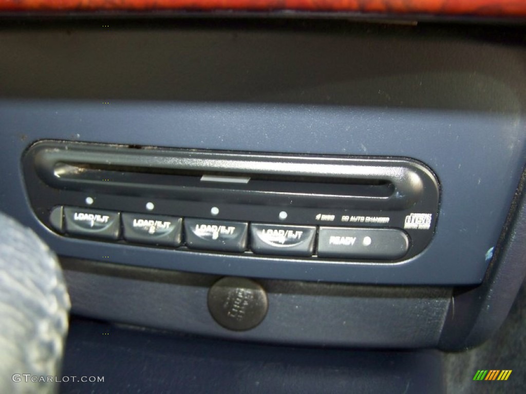 2002 Chrysler Sebring Limited Convertible Controls Photo #56860436