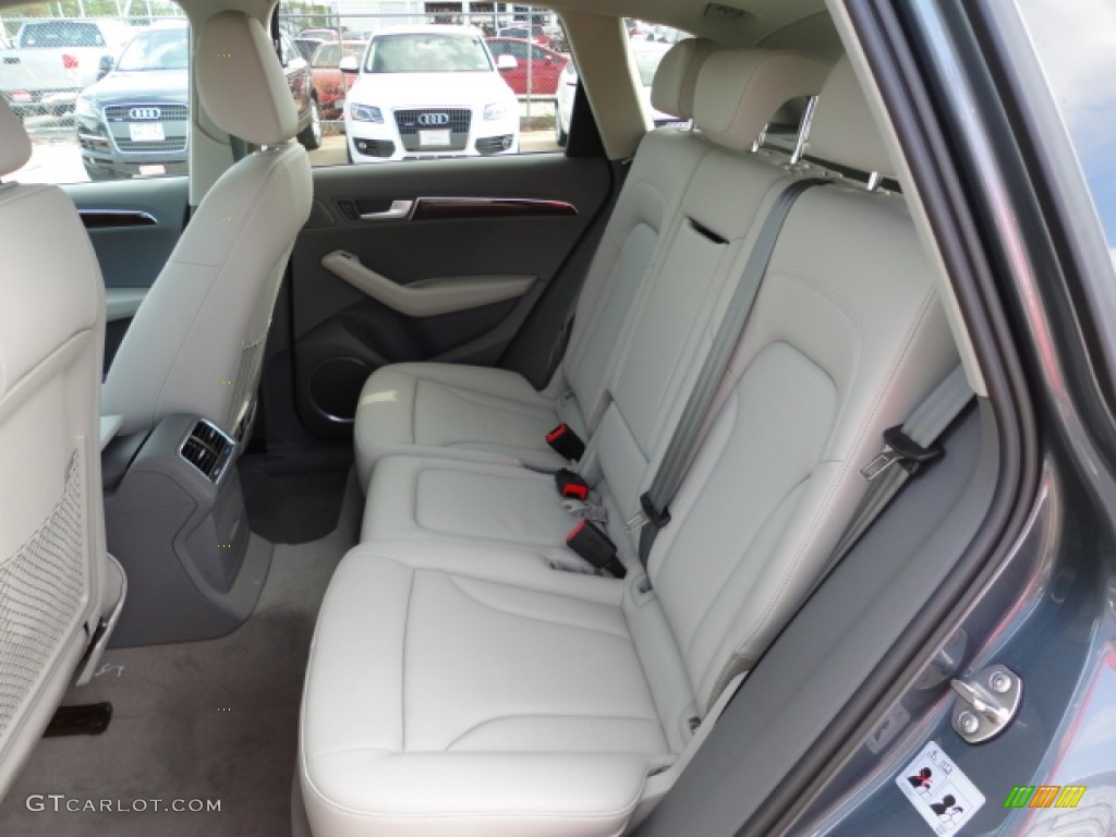Light Gray Interior 2012 Audi Q5 2.0 TFSI quattro Photo #56861864