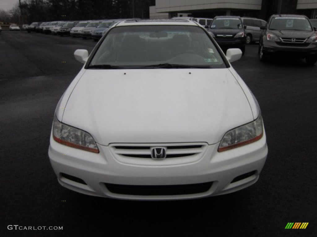 2002 Accord SE Coupe - Taffeta White / Ivory photo #2