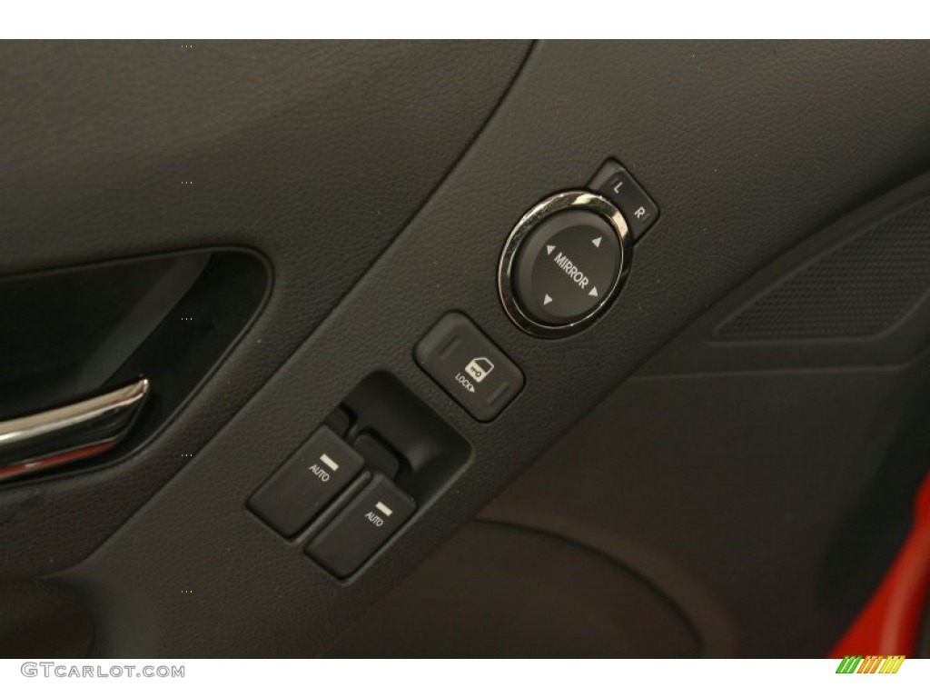 2011 Hyundai Genesis Coupe 3.8 Track Controls Photos