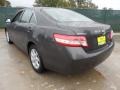 Magnetic Gray Metallic - Camry LE Photo No. 5