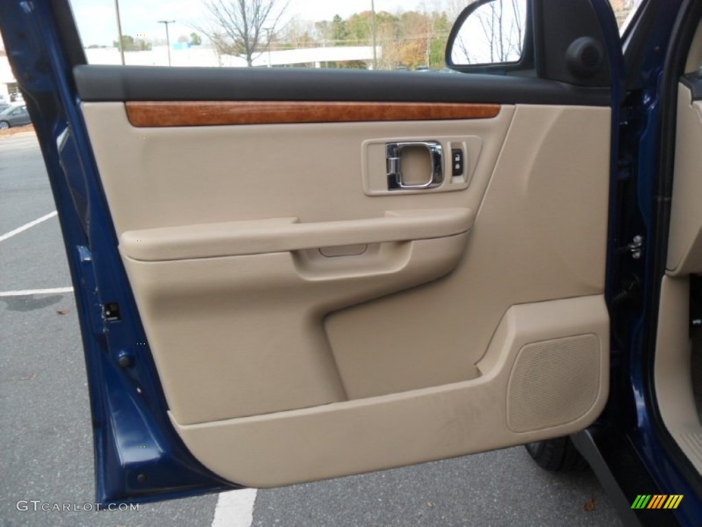 2008 Suzuki XL7 Luxury Beige Door Panel Photo #56868539
