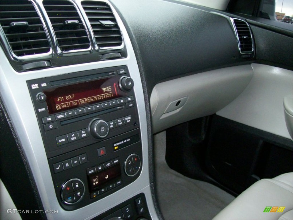 2011 Acadia SLT AWD - Quicksilver Metallic / Light Titanium photo #12