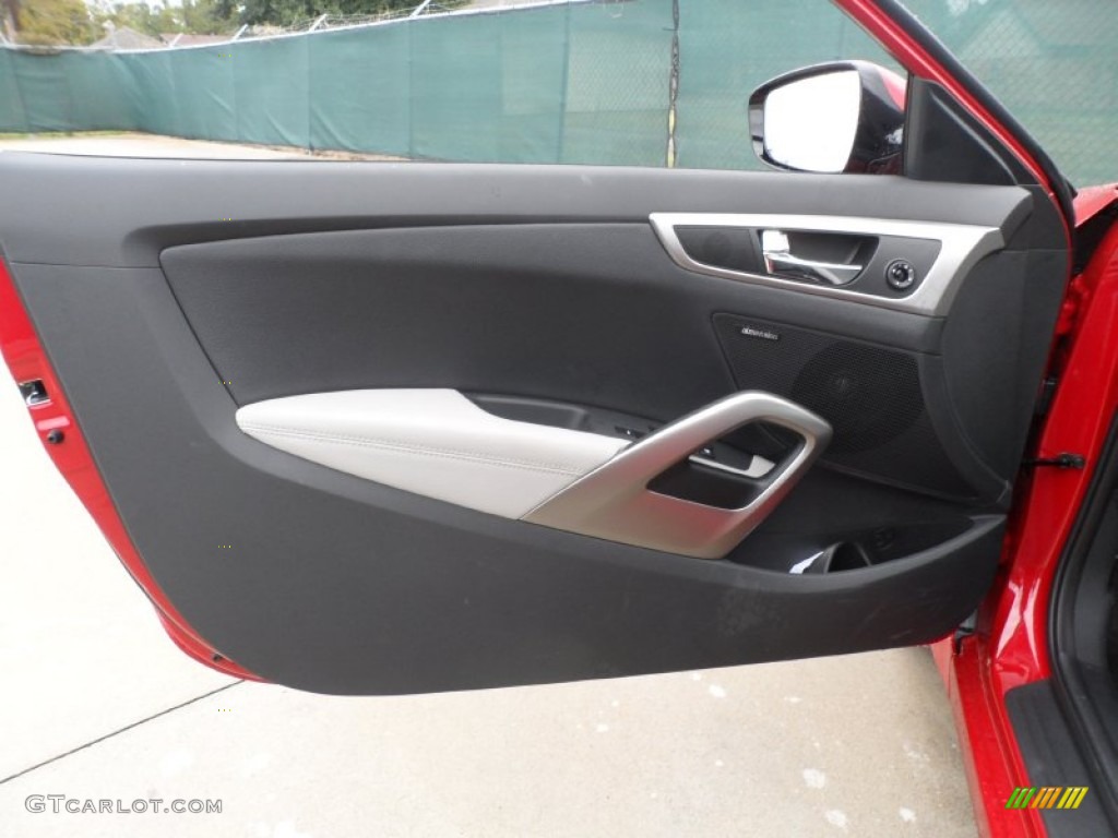 2012 Hyundai Veloster Standard Veloster Model Gray Door Panel Photo #56869745