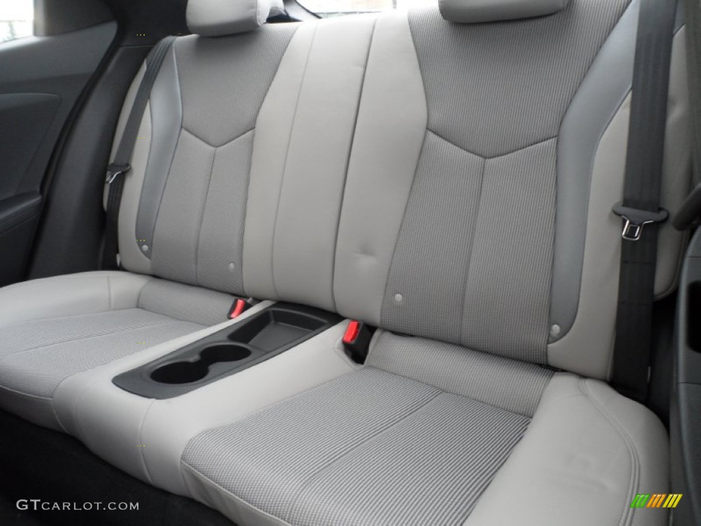 Rear seat in gray cloth 2012 Hyundai Veloster Standard Veloster Model Parts
