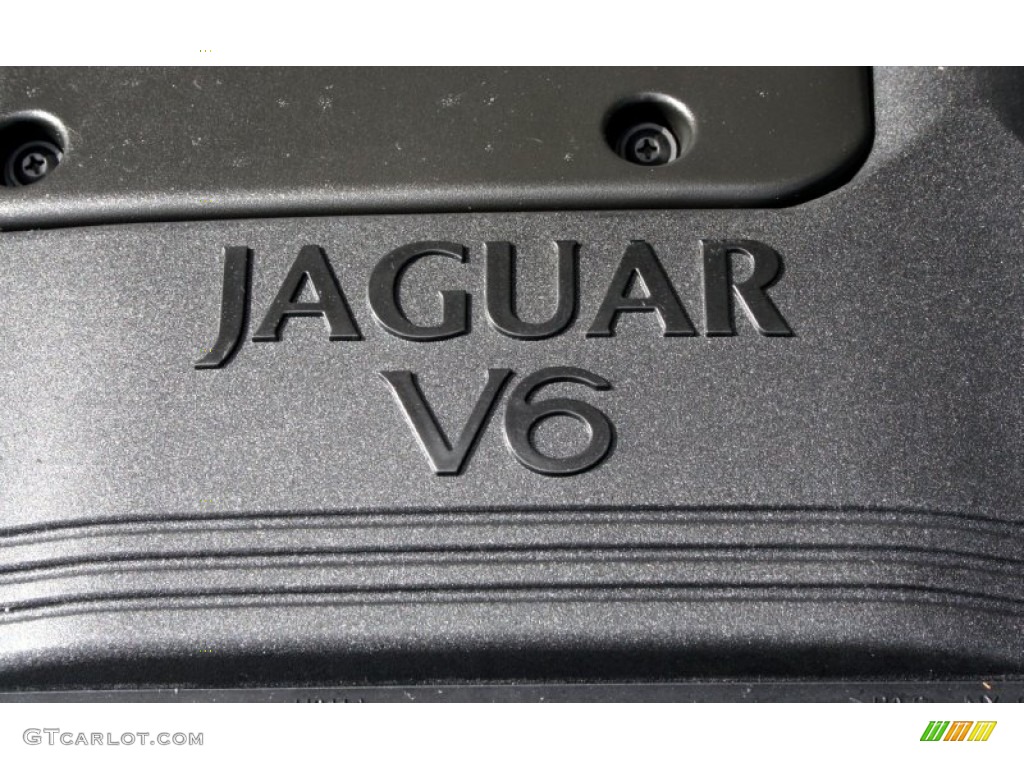 2002 Jaguar X-Type 3.0 Marks and Logos Photo #56872679