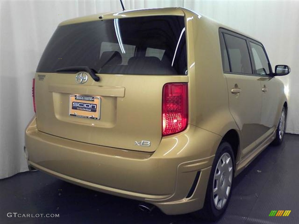 2008 xB Release Series 5.0 - Gold Rush Mica / Dark Gray photo #16