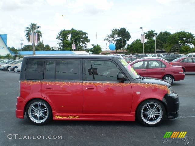 2006 xB  - Red/Black / Dark Charcoal photo #8