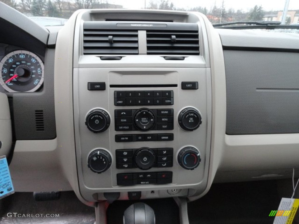 2012 Ford Escape XLT 4WD Controls Photo #56881126