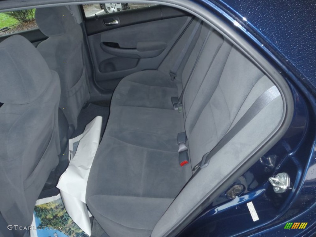 2006 Accord SE Sedan - Royal Blue Pearl / Black photo #16