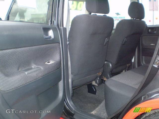 2006 xB  - Red/Black / Dark Charcoal photo #19