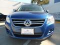 Sapphire Blue Metallic - Tiguan SE Photo No. 2