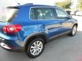 Sapphire Blue Metallic - Tiguan SE Photo No. 7