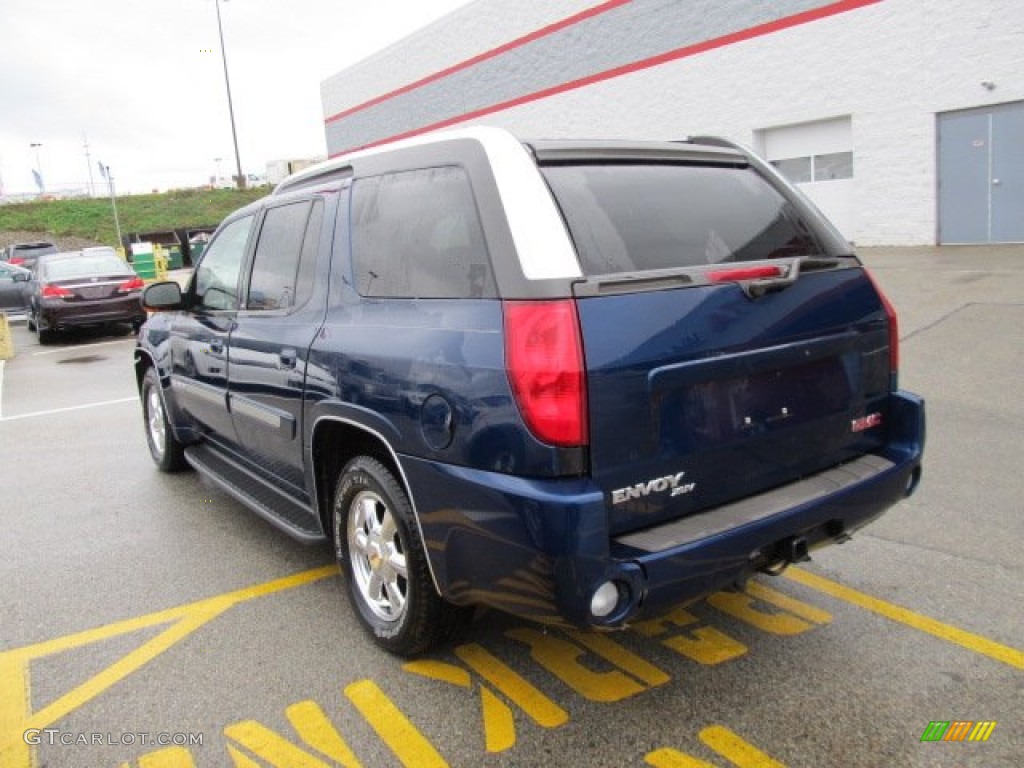 2004 Envoy XUV SLT 4x4 - Indigo Blue Metallic / Dark Pewter photo #3