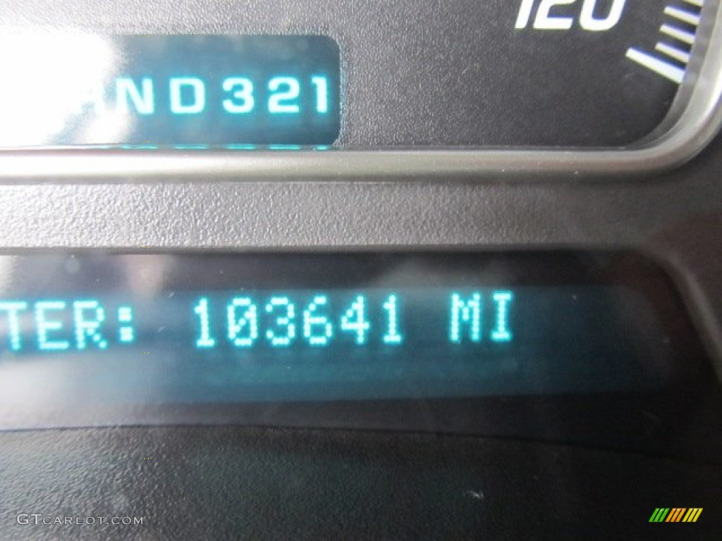 2004 Envoy XUV SLT 4x4 - Indigo Blue Metallic / Dark Pewter photo #20