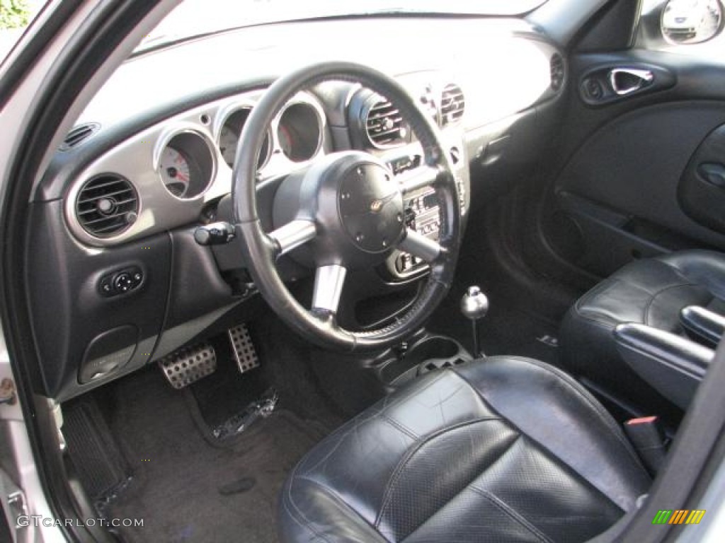 Dark Slate Gray Interior 2004 Chrysler PT Cruiser GT Photo #56886097
