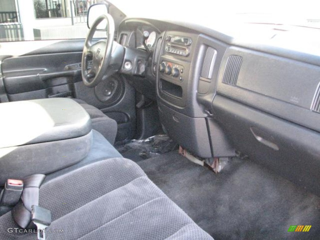 2003 Ram 1500 SLT Quad Cab - Black / Dark Slate Gray photo #11