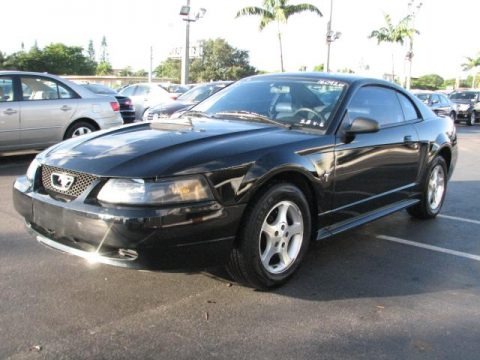 2001 Ford Mustang V6 Coupe Data, Info and Specs