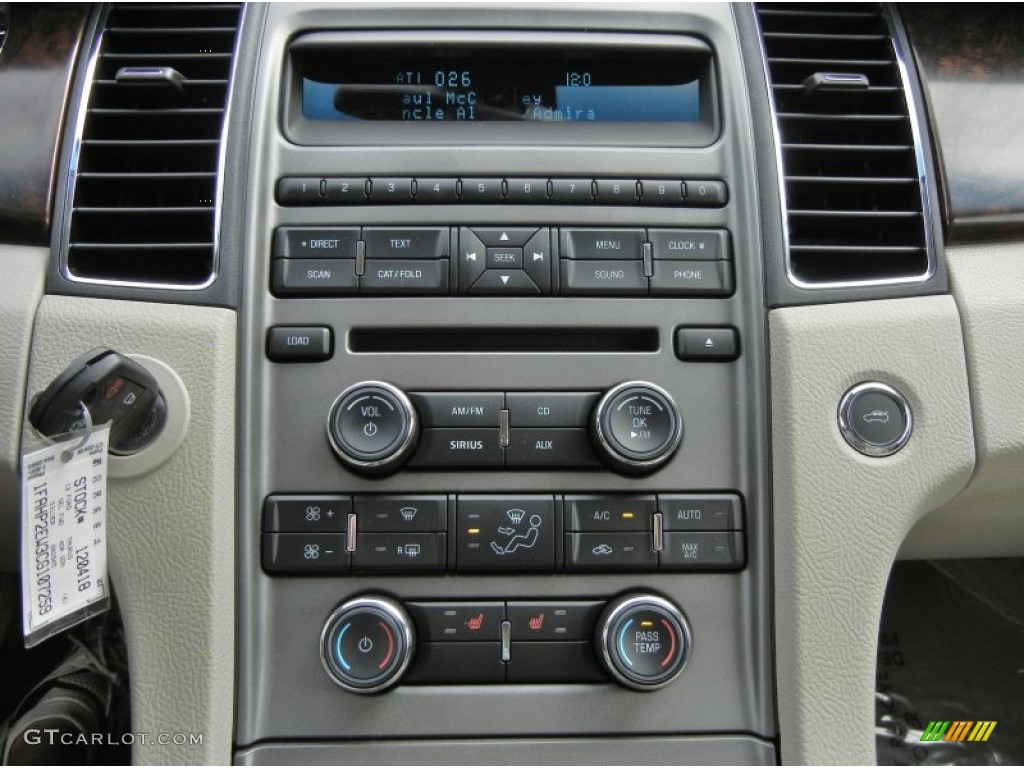 2012 Ford Taurus SEL Controls Photo #56887414