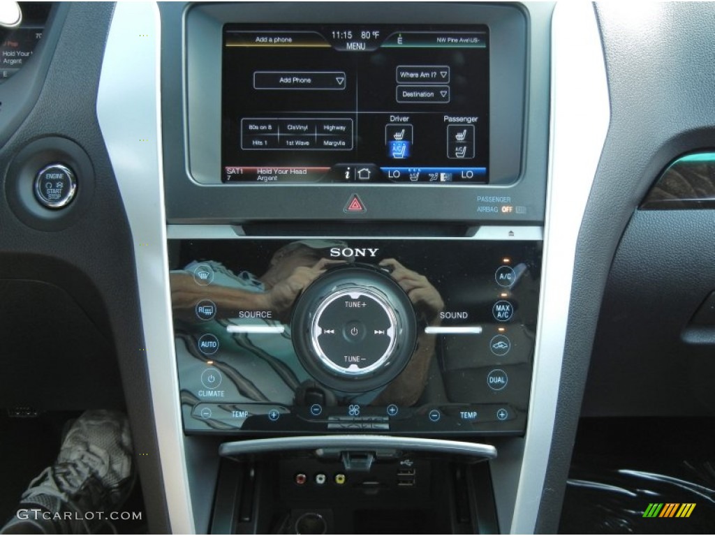 2012 Ford Explorer Limited Controls Photo #56887876