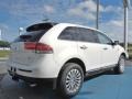 2012 Crystal Champagne Tri-Coat Lincoln MKX FWD  photo #3