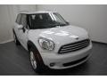 Light White - Cooper Countryman Photo No. 3