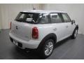 Light White - Cooper Countryman Photo No. 6