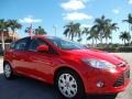 Race Red - Focus SE 5-Door Photo No. 1