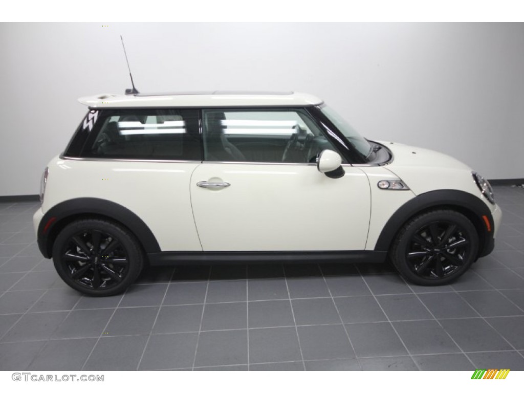 Pepper White 2012 Mini Cooper S Hardtop Exterior Photo #56889648