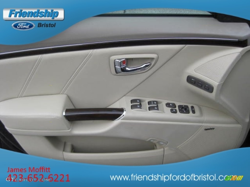 2011 Azera Limited - Espresso Pearl / Beige photo #16