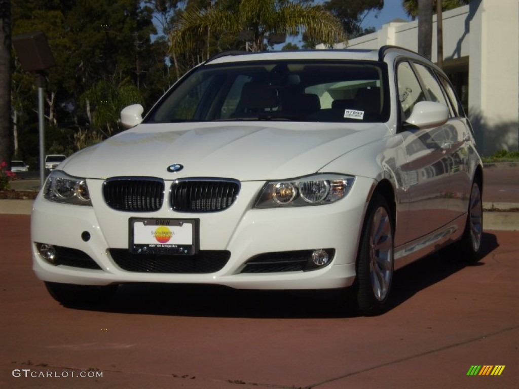 2012 3 Series 328i Sports Wagon - Alpine White / Beige photo #1