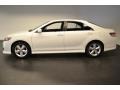 Super White - Camry SE Photo No. 3