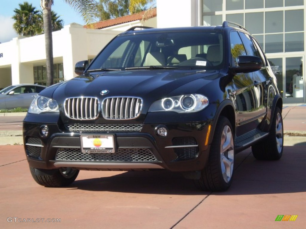 2012 X5 xDrive35d - Black Sapphire Metallic / Oyster photo #1