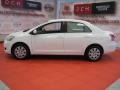 Polar White - Yaris Sedan Photo No. 3