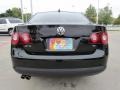 Black Uni - Jetta SE Sedan Photo No. 4