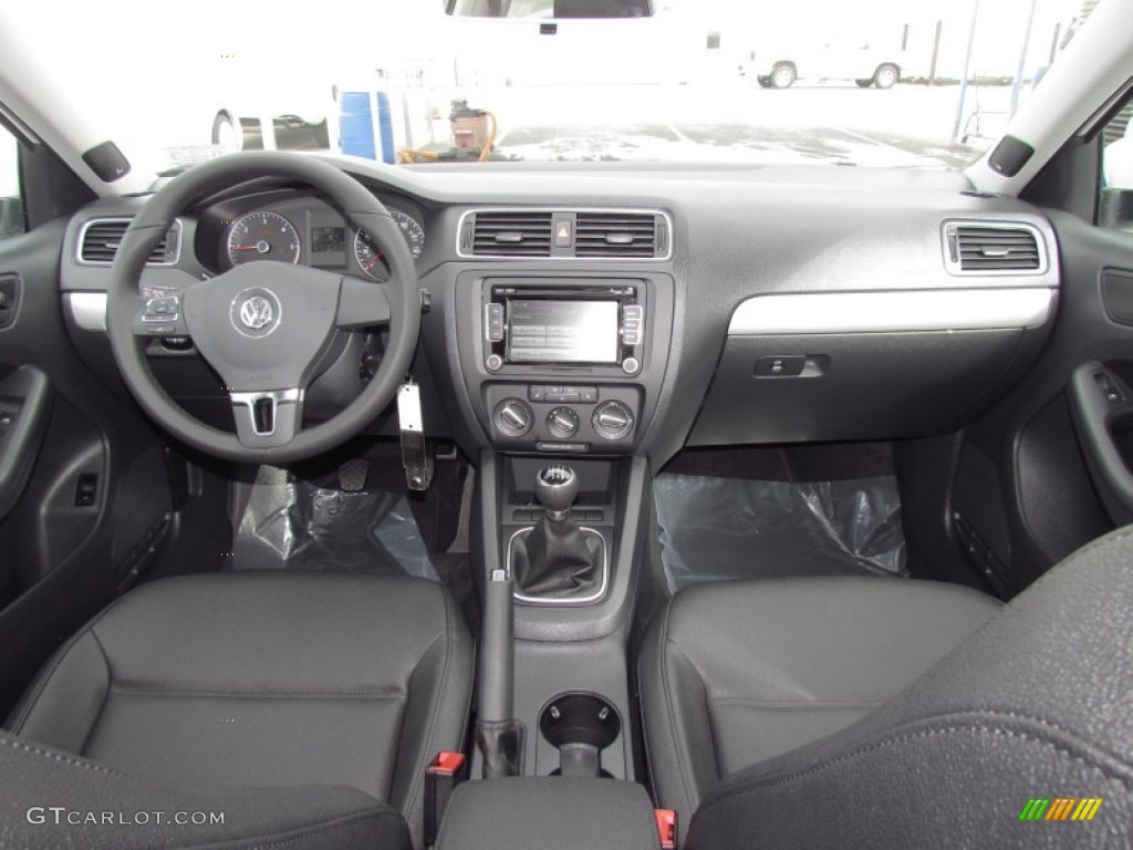 2012 Volkswagen Jetta TDI Sedan Titan Black Dashboard Photo #56900488